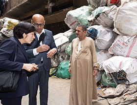 이집트 쓰레기 마을 ‘모카탐’ 지역 방문