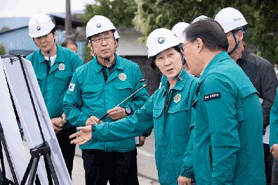 한화진 환경부장관, 황강 하천 정비 사업 현장 점검