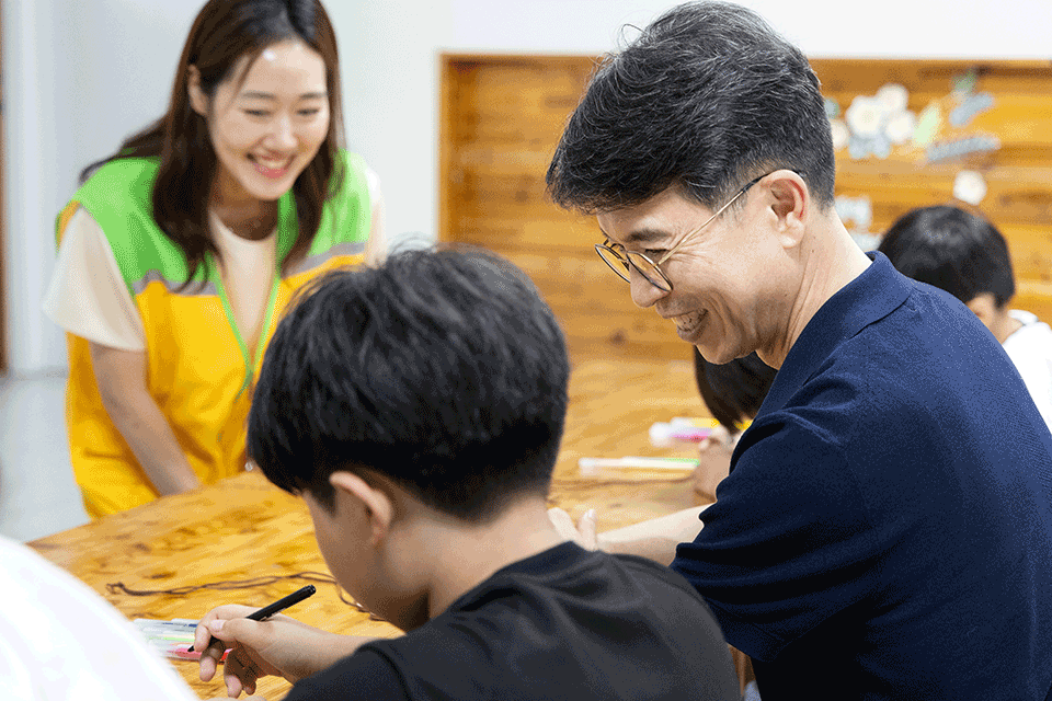 김완섭 환경부장관, 추석 명절 맞아 사회복지시설 방문 섬네일 이미지 3