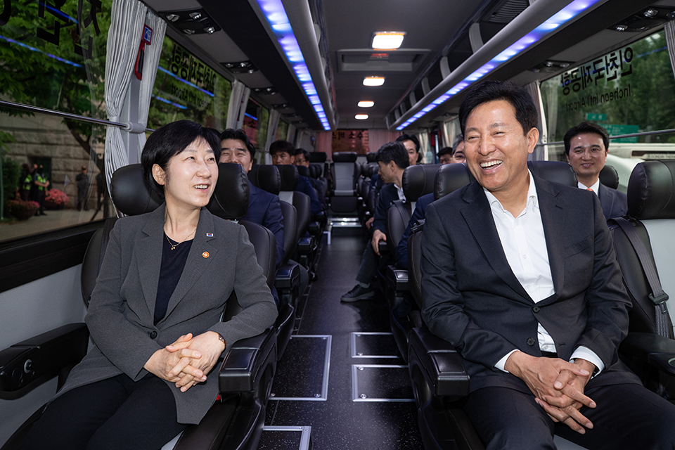 서울 버스의 수소버스 전환을 위한 업무협약 체결 섬네일 이미지 6