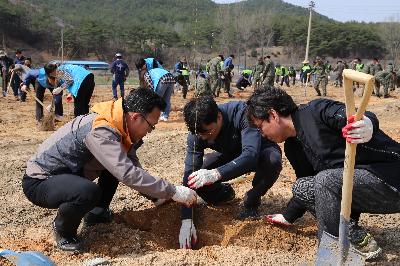 2019 세계 물의 날 ㆍ식목일 기념 「상수원 나무심기 행사」실시 섬네일 이미지 2