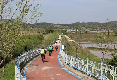 섬진강 자전거도로 안전점검 및 환경정화활동 섬네일 이미지 1