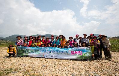 제5회차 금산 천내리 용화여울 건너기 섬네일 이미지 2