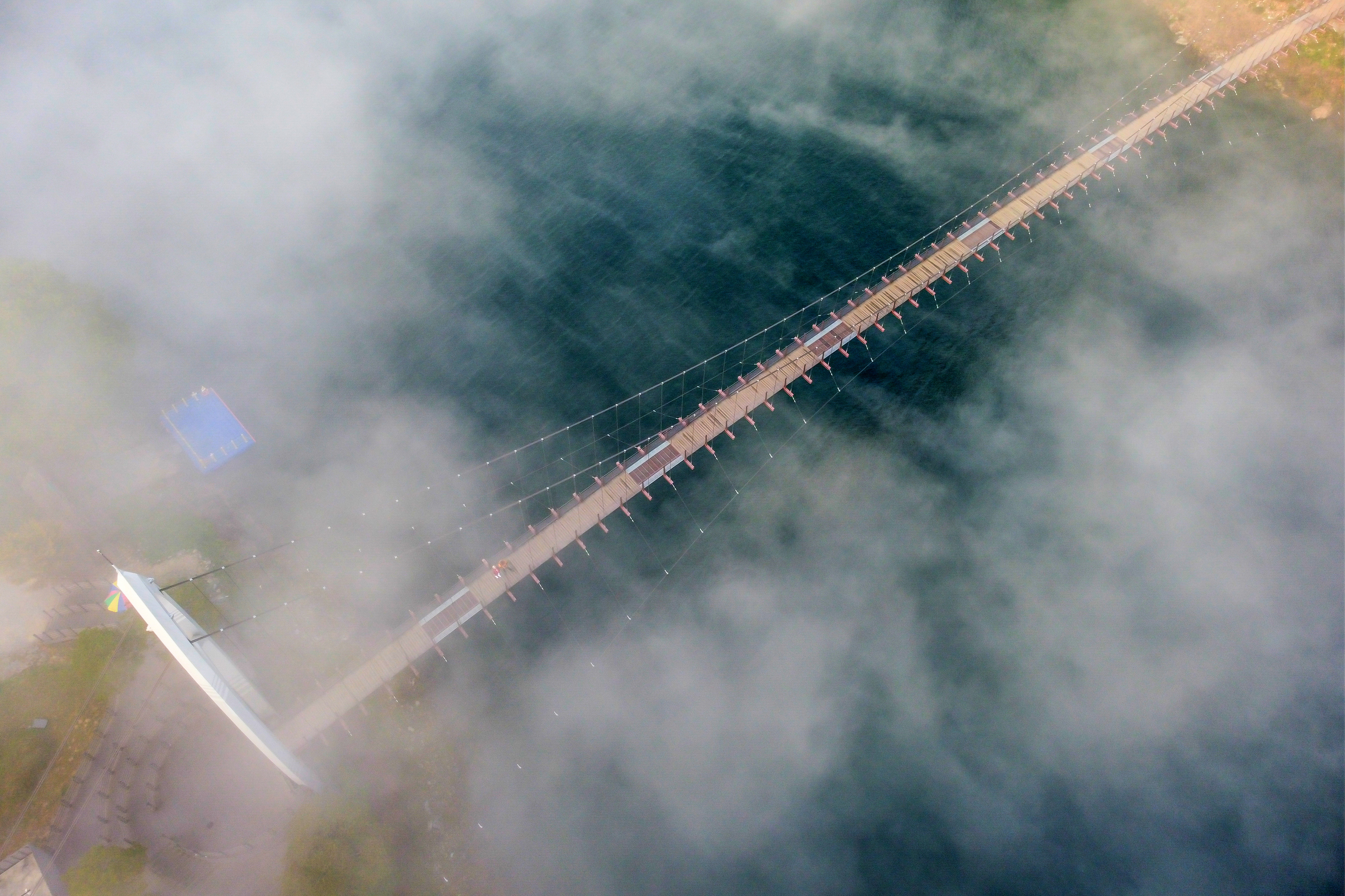 제18회 아름다운 한강 사진 공모전 수상작 (드론부 우수상 : 달천의 구름다리) 큰이미지